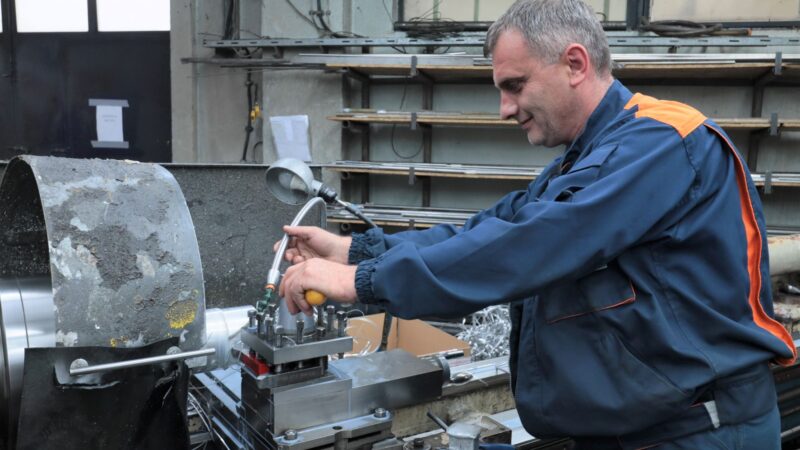 Металостругар